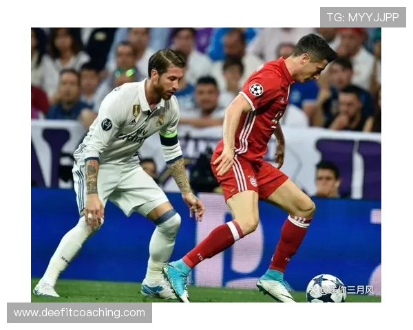 莱万多夫斯基职业生涯关键节点回顾：多特崛起到拜仁封神